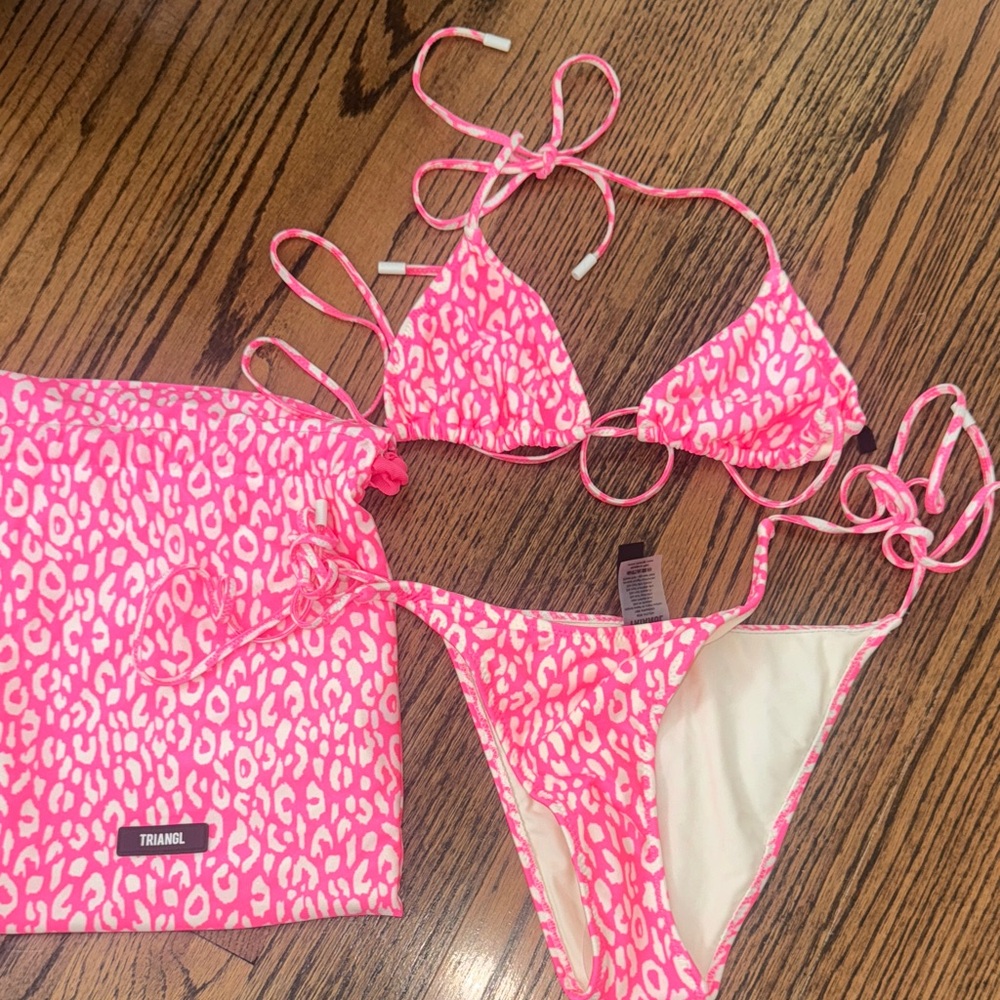 NWT Triangl Bathingsuit!